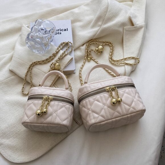 Cream PU Leather Chain Detail Mini Bag - Picture 4 of 4